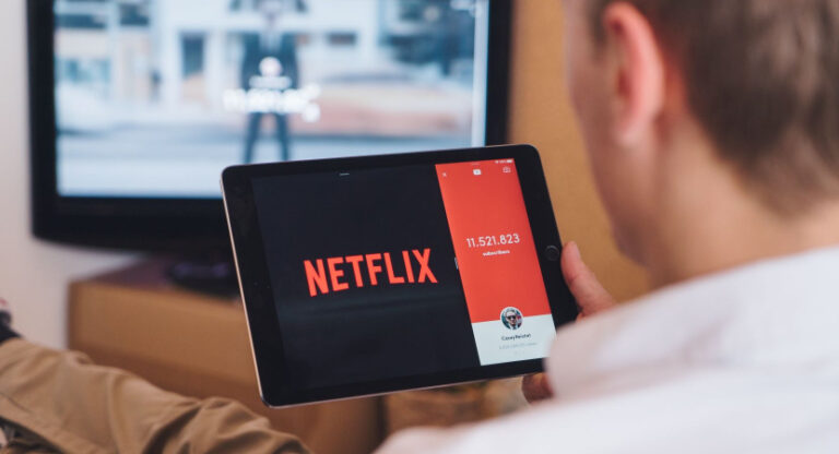 Как вместе смотреть Netflix на iPhone